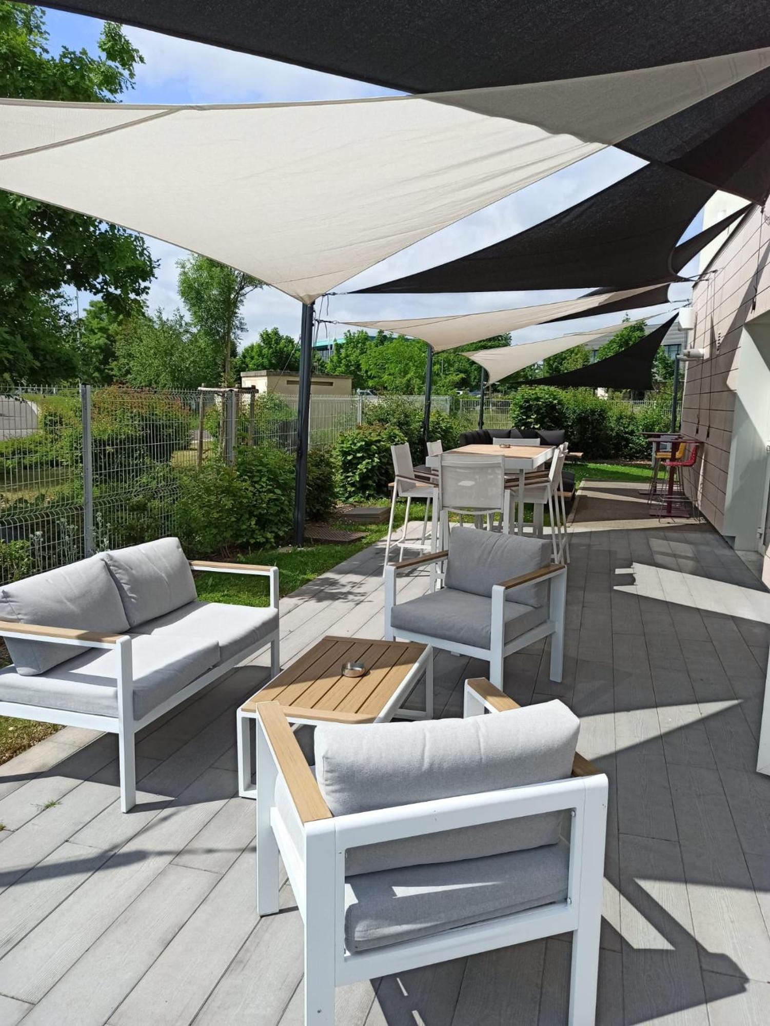 B&B Hotel Chartres Oceane Eksteriør billede