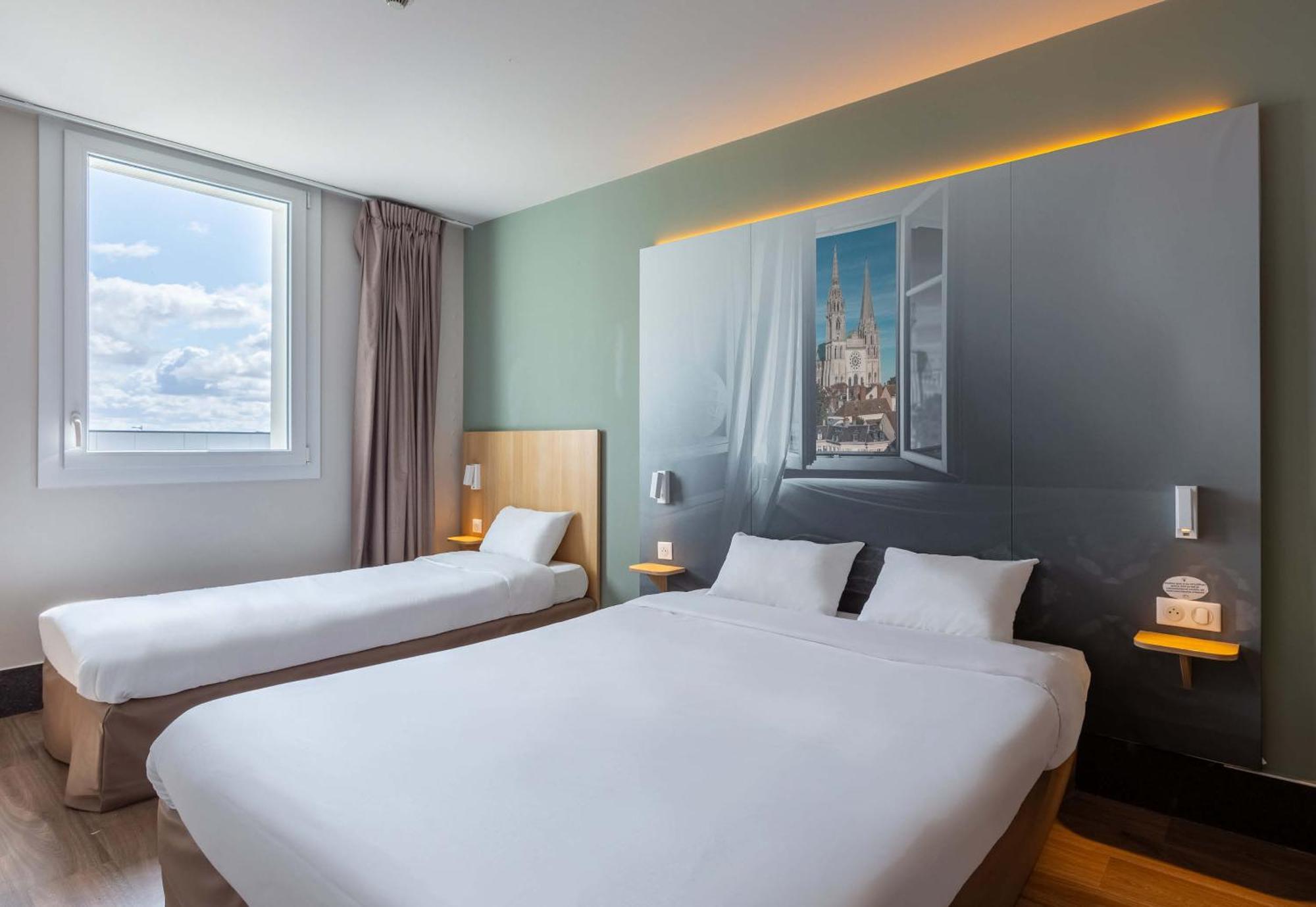 B&B Hotel Chartres Oceane Eksteriør billede